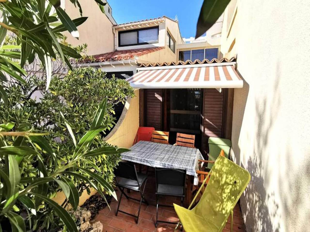 Apartamento entero, Casa rural con vistas al mar, cerca de la playa in Port Leucate, Leucate