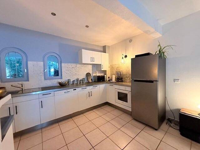 Gîte pour 4 personnes, avec piscine ainsi que terrasse et vue dans Friars Bay Saint Martin - 3