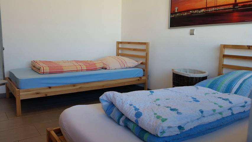 Ferienwohnung für 4 Personen, mit Ausblick und Garten, mit Haustier in Neuss - 2