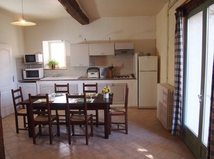 Gîte pour 5 personnes, avec terrasse à Montréal (Lanquedoc-Roussillon) - 3