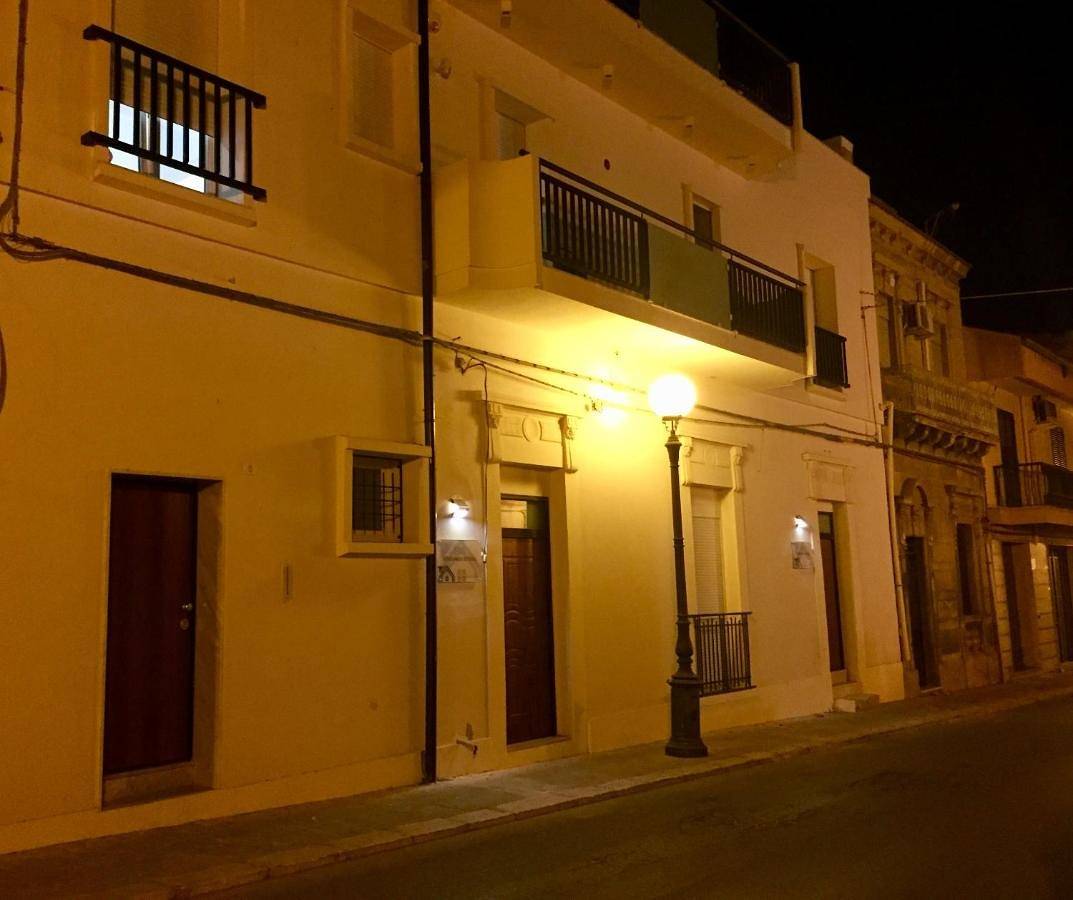 Comfort Triple Room in Vittoria, Province de Ragusa