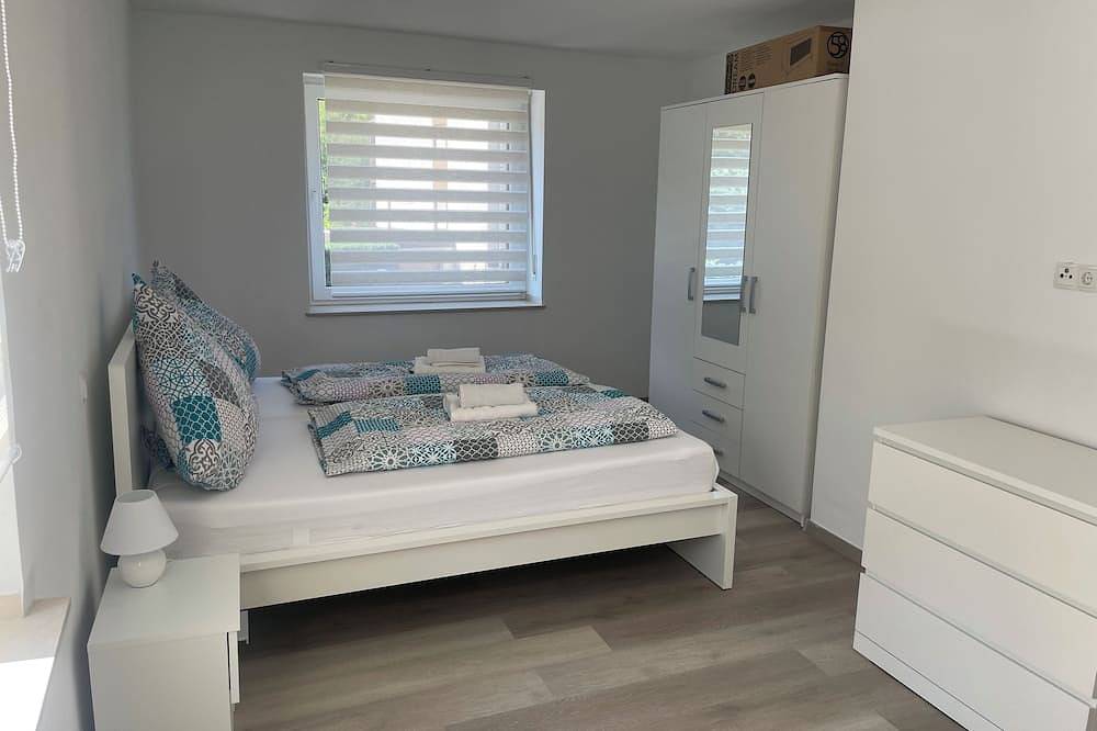 Ferienhaus Holunder - 7 Min. zu Fuß zum Badesee Waldsee Rieden in Rieden (Eifel), Osteifel