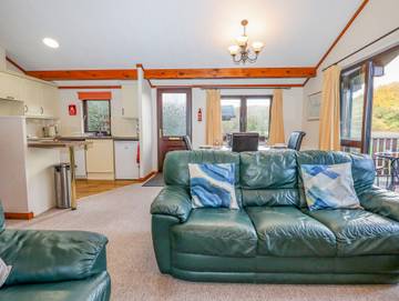 Lodge for 4 People in Moretonhampstead, Devon, Photo 4