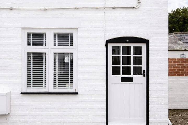 Log cabin for 4 people, with terrace in Derby