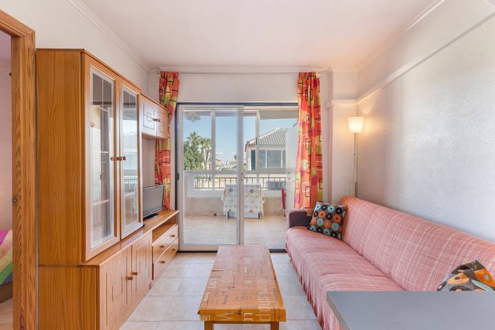 Ferienwohnung für 4 Personen, mit Balkon und Kinderpool in Los Alcázares - 3