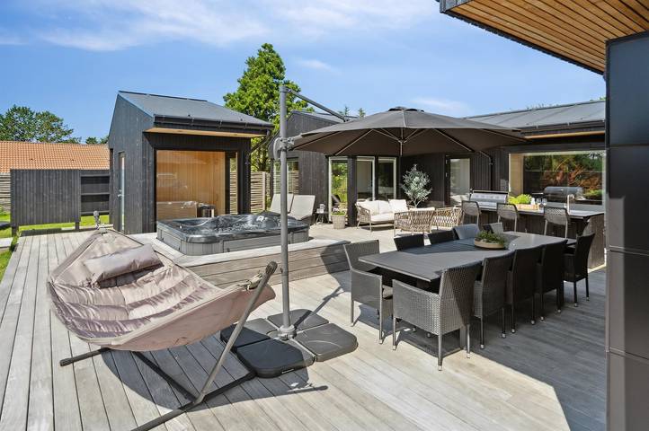 Ferienhaus für 10 Personen, mit Sauna und Terrasse sowie Whirlpool, mit Haustier in Blavand - 2