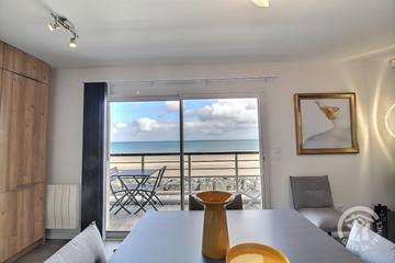 Gîte pour 4 personnes, avec terrasse et jardin dans Les Rosaires