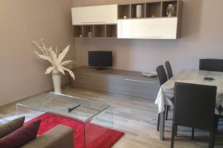 Ferienhaus für 14 Personen, mit Balkon und Terrasse in Marina di Caulonia