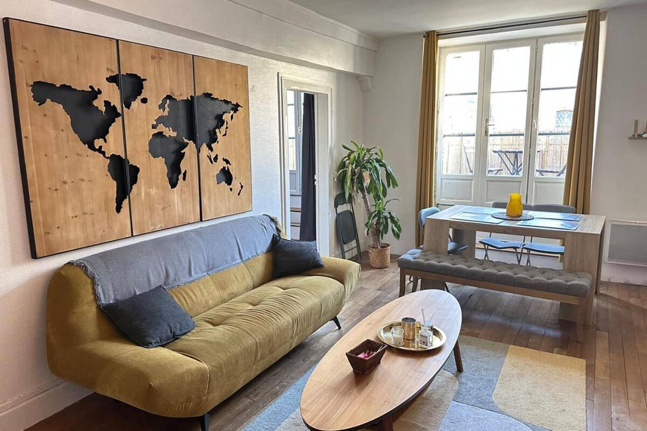 Appartement entier, Grand T3-Cœur de Fontainebleau-300 m du château in Fontainebleau, Seine-et-Marne
