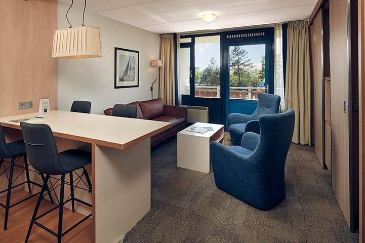 Ferienwohnung für 9 Personen, mit Garten auf Ameland