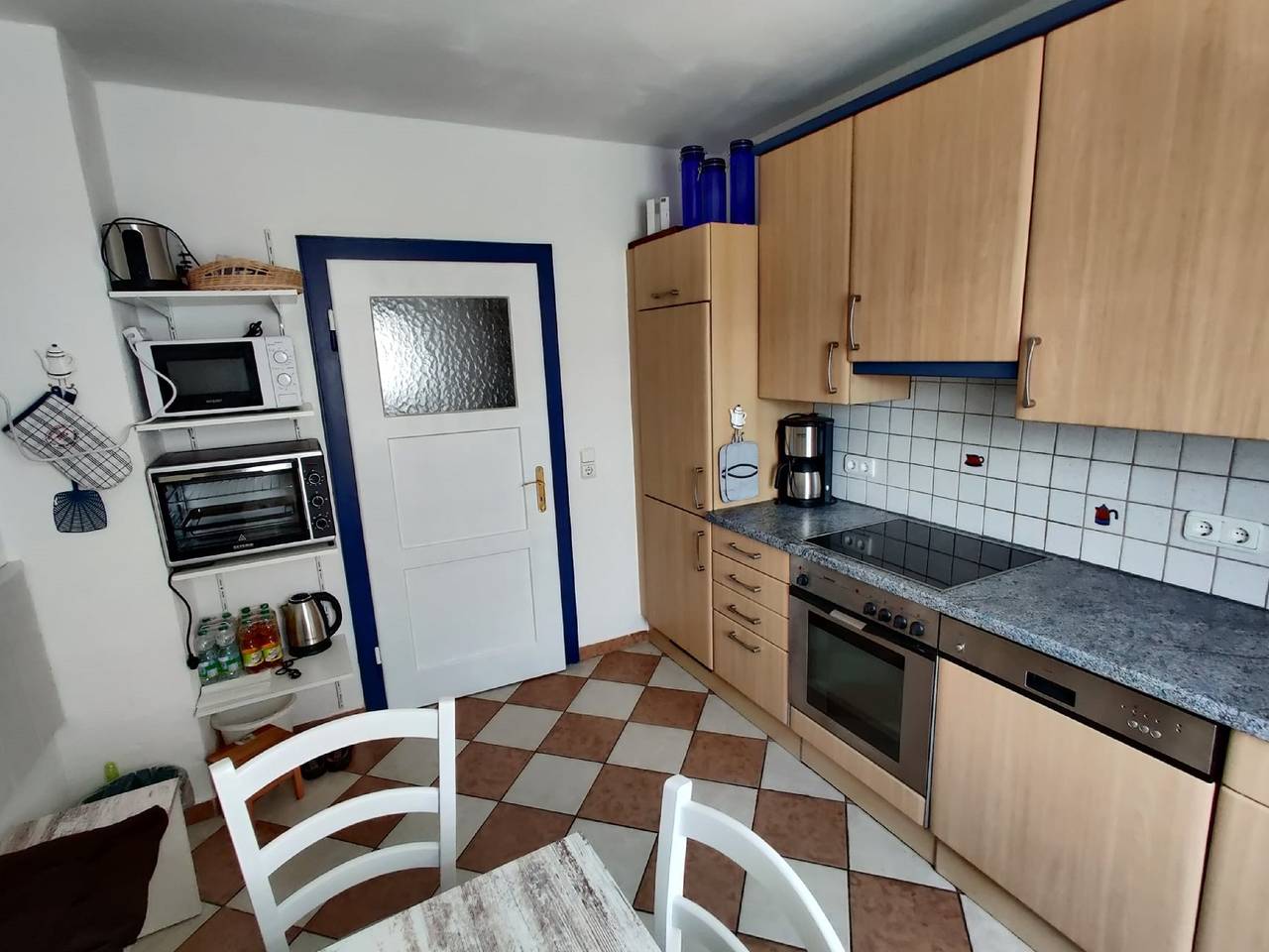 Gästehaus 24 - Kinderfreundliche Ferienwohnung mit familiärem Ambiente und Terrasse in Grettstadt, Fränkisches Weinland