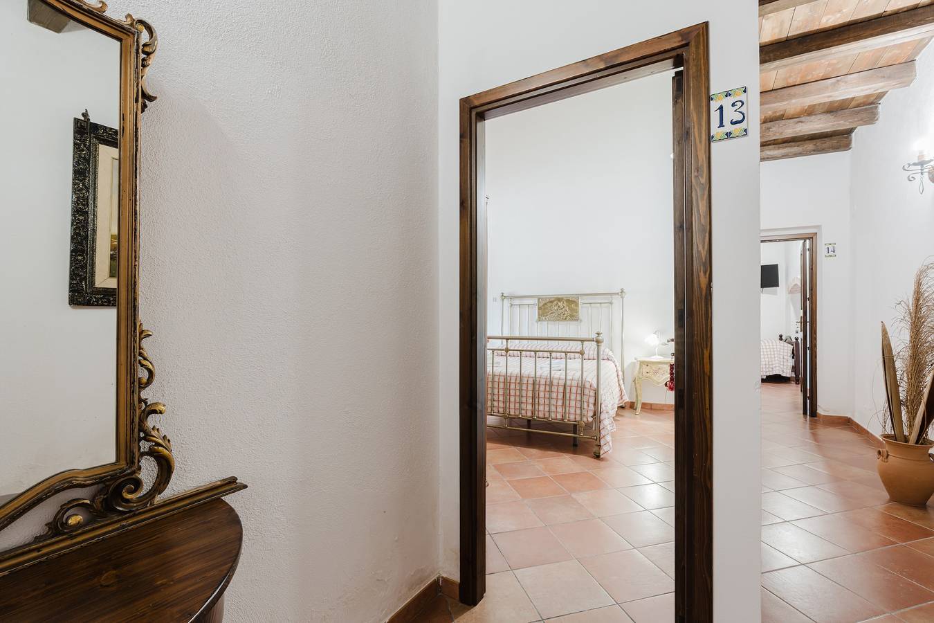 Agriturismo Ponte Calatrasi Kamer 'Relax 13' met gedeeld zwembad, Wi-Fi en airconditioning, foto 9