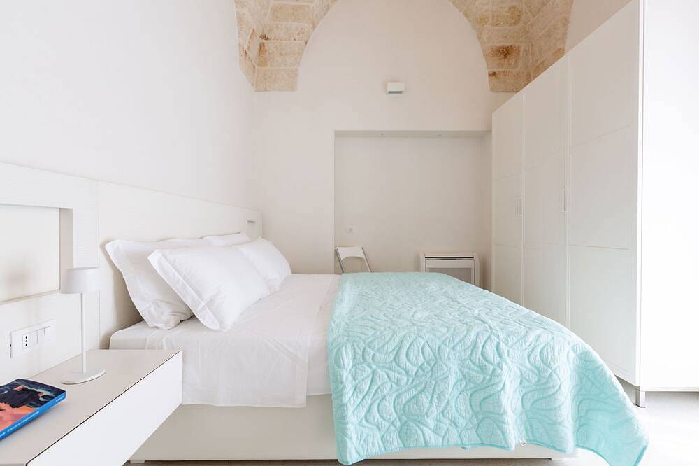 Entire apartment, Palazzo Alemar Jacuzzi & Spa by Perle di Puglia in Carovigno, Salento