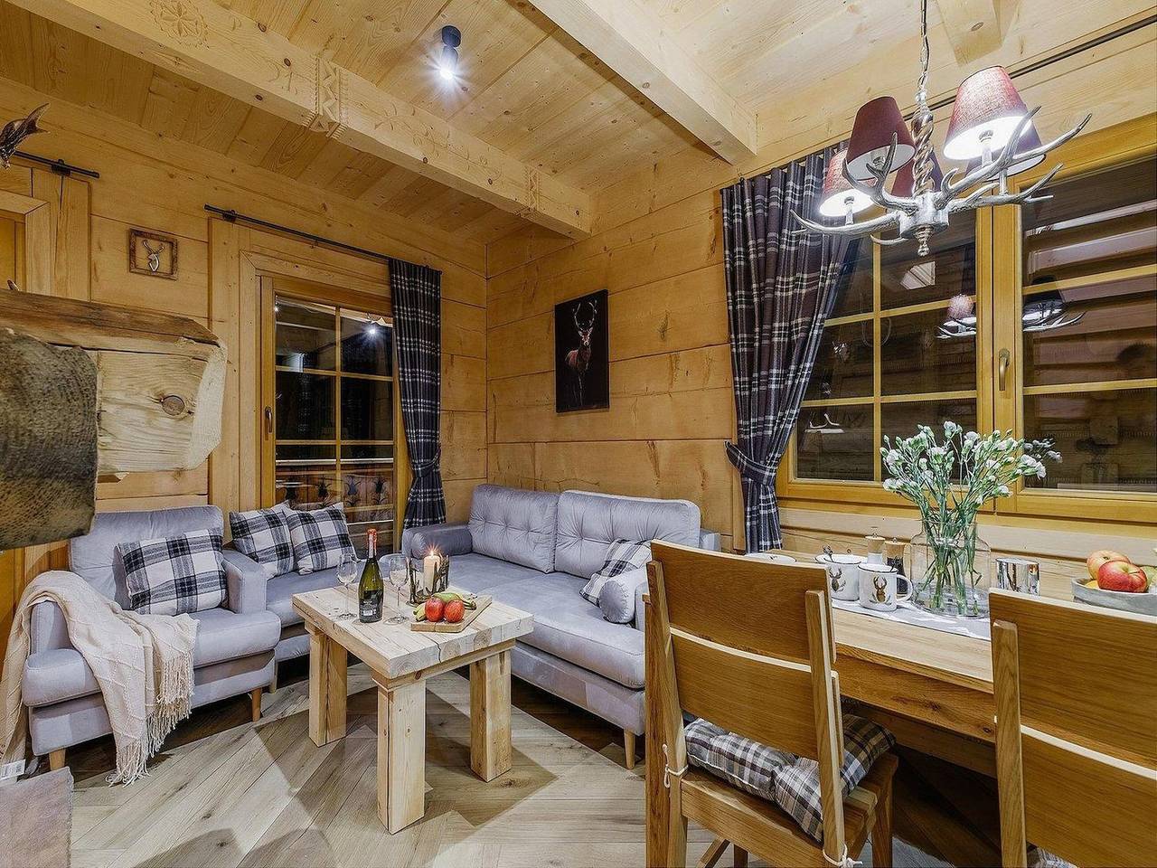 Zweistöckiges Haus im Bergstil, Sauna, Whirlpool in Murzasichle, Karpaten (Polen)
