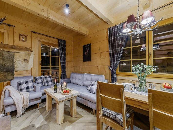 Dom dla 8 osób, z Jacuzzi i Sauna w Murzasichle