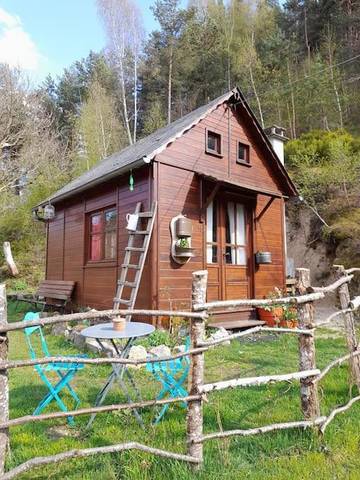 Location de vacances pour 2 personnes, avec jardin à Blavignac