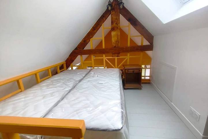Gîte pour 2 personnes, avec Balcon dans Varouville - 2