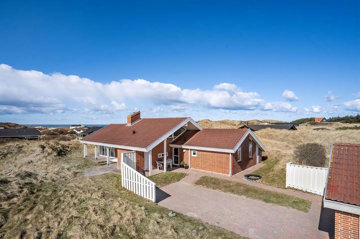 Ferienhaus mit Meerblick für 8 Personen, mit Terrasse und Sauna sowie Whirlpool in Jammerbugt