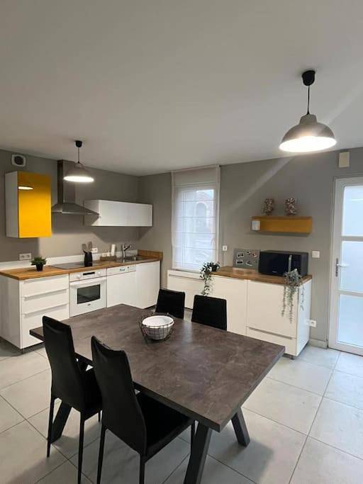 Location de vacances pour 4 personnes, animaux acceptés à Saint-Amand-les-Eaux - 3