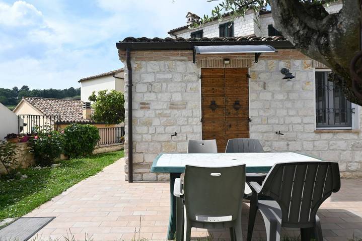 Appartement entier, S364 - Sirolo, delightful sea-view villa with garden in Sirolo, Riviera del Conero