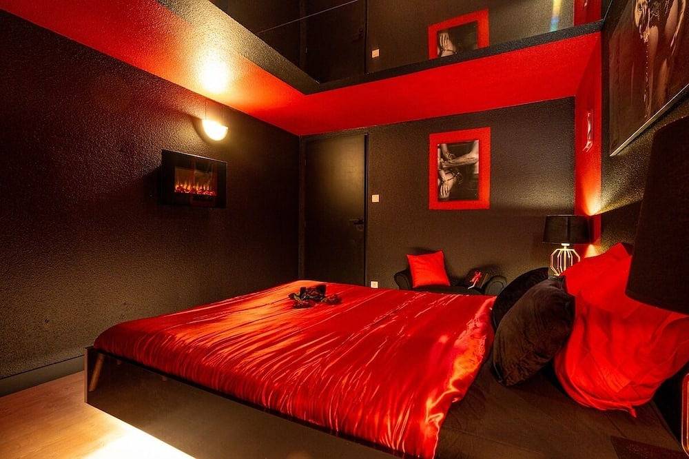 Entire apartment, Cocon Sensuel in Montbéliard, Doubs