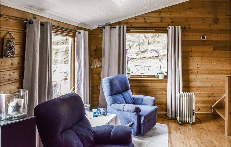 Ferienhaus für 8 Personen mit Garten in Sveio