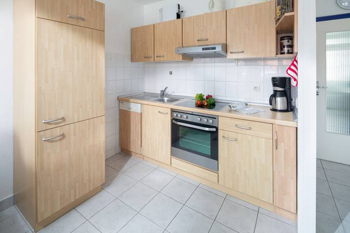 Ganze Wohnung, Zentral gelegene 2-Raum-Ferienwohnung mit Balkon in Norderney