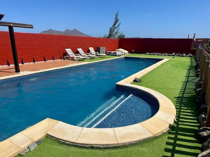 Chalet para 9 personas, con jardín además de piscina y vistas en Tuineje