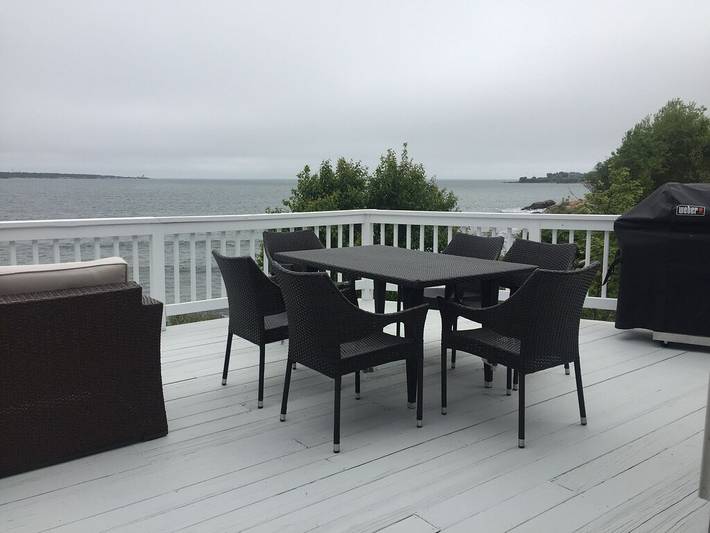 Vacation house for 10 people, with yard in Rhode Island