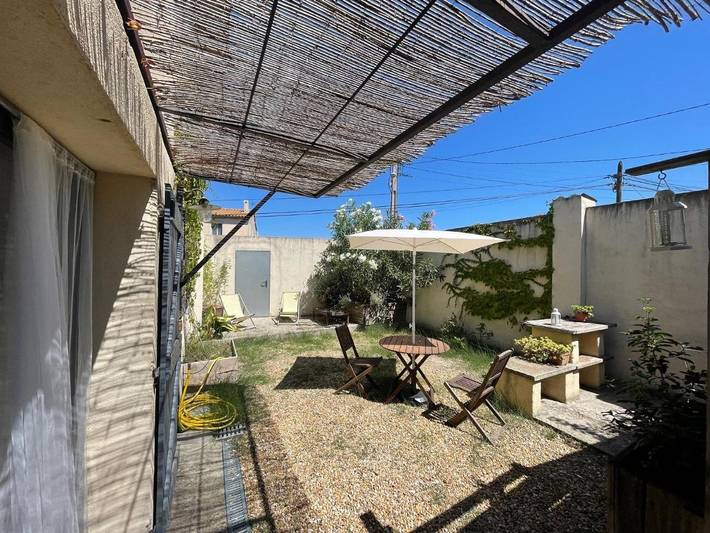 Apartamento de vacaciones para 3 personas, con vistas y jardín - 1