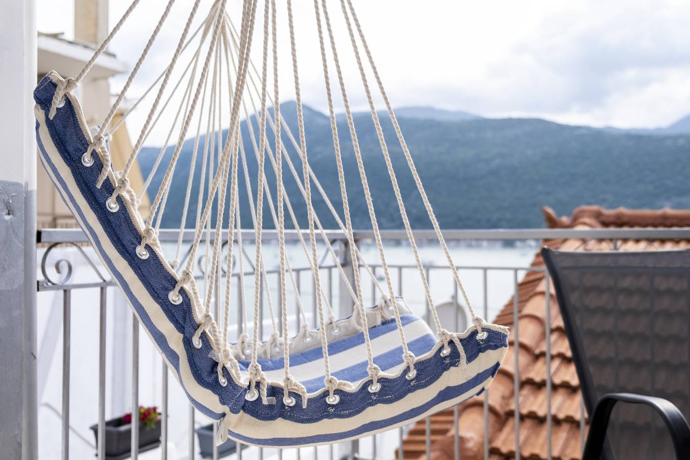 Helt studio, Studio Apartment "King 5" with Sea View, Shared Pool & Wi-Fi in Geni, Hellas