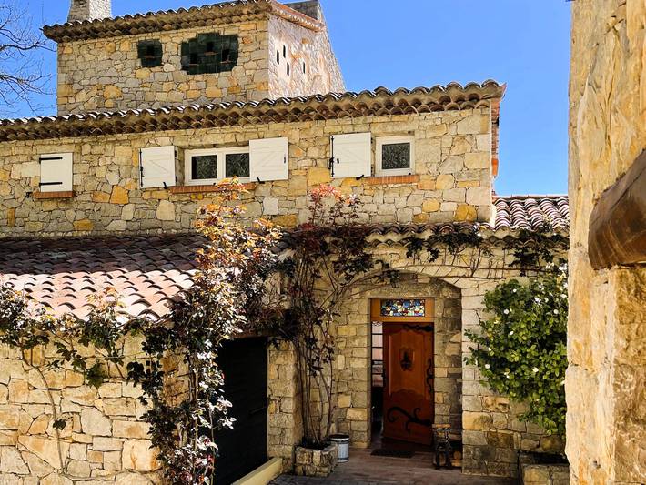 Gîte pour 10 personnes, avec piscine à Cabris - 3