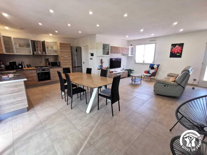 Gîte pour 4 personnes, avec jacuzzi et terrasse à Bosc - 3