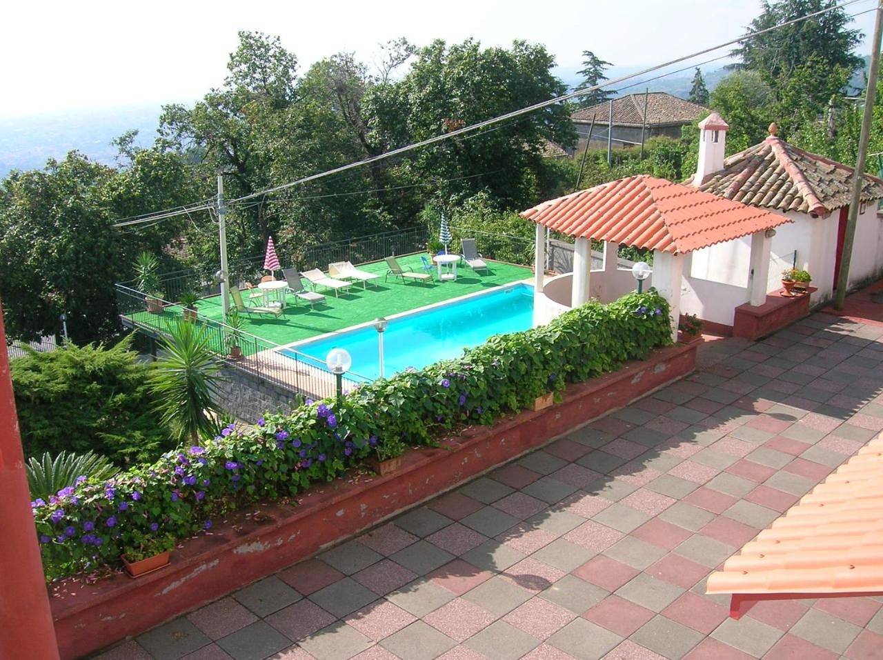 Al Villino Sunshine appartamento in villa con piscina in Sant'Alfio, Sant'Alfio (comune)