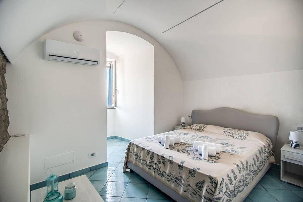 Vacation Home in Massa Lubrense with 1 bedrooms sleeps 2 in Massa Lubrense, Naples Province