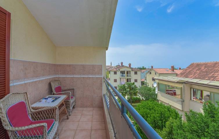 Ferienwohnung für 2 Personen, mit Balkon/Terrasse in Funtana - 2