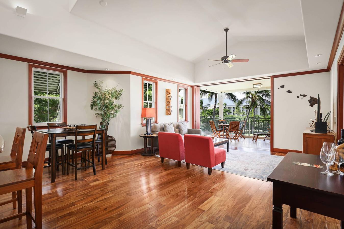 Entire apartment, Hale Inu Waina in Waikoaloa in North Kona