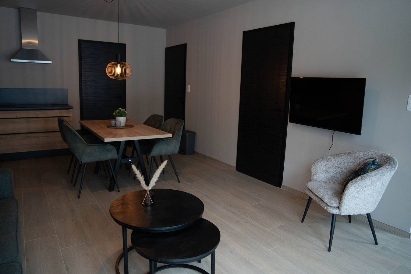Geheel appartement, Vakantieappartement voor 4 personen met terras in Remersdaal, Voeren