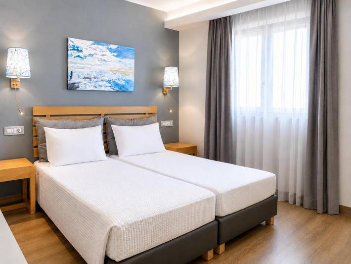 Appart’hôtel pour 2 personnes, avec piscine ainsi que vue et jardin