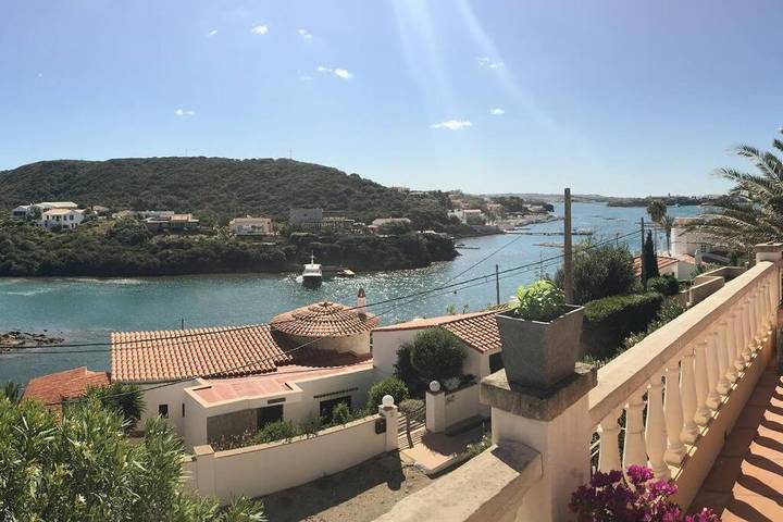 Casa rural para 8 personas, con Balcón y Terraza además de Jardín y Piscina en Maó - 4