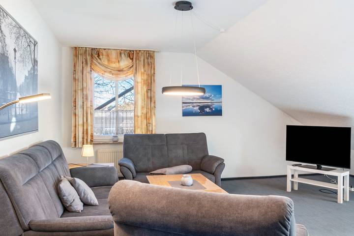 Ganze Wohnung, Apartment 'Kirschner's 2' mit gemeinsamer Terrasse und Wlan in Horumersiel, Wangerland