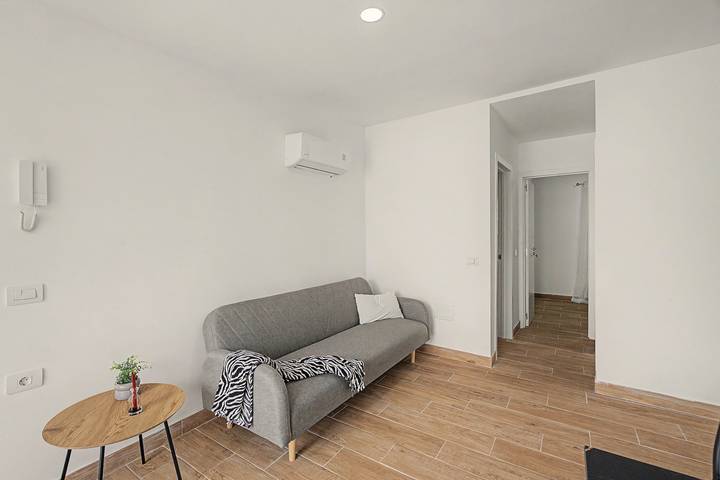 Apartamento entero, Apartamento vacacional 'Tmg Terrazas Del Sol 1' con terraza privada, Wi-Fi y aire acondicionado in Fonsalia, Guía de Isora