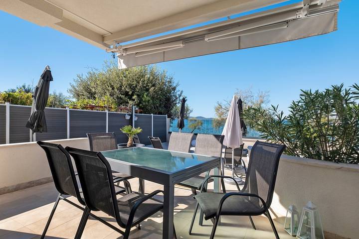 Ferienwohnung für 4 Personen, mit Garten in Zadar (Kommun) - 2