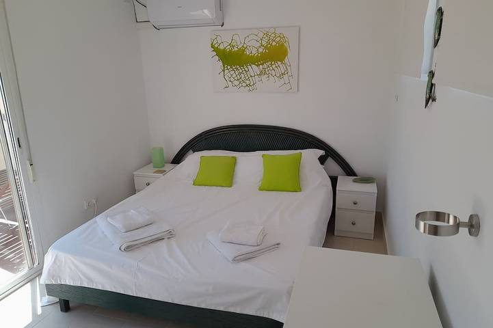 Summer & Winter Sun.. Solarium......500m  Walk To Plaza -Huge Winter Discounts! in Monte Golf, Orihuela