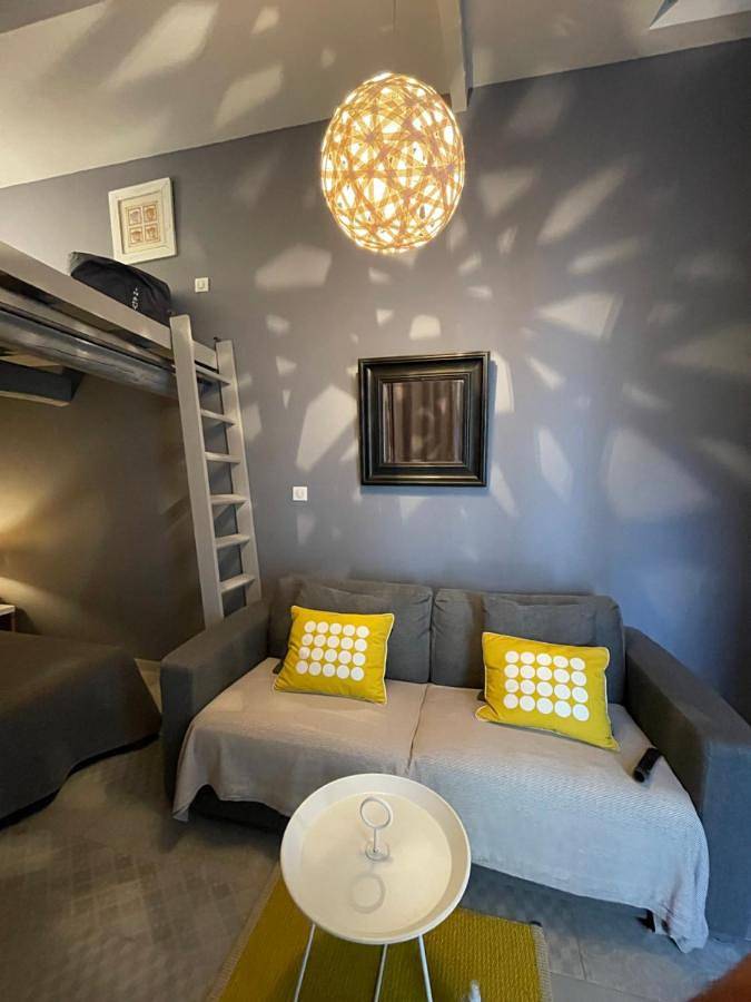 Double Room with Private Bathroom in Marseillan, Côte méditerranéenne (France)