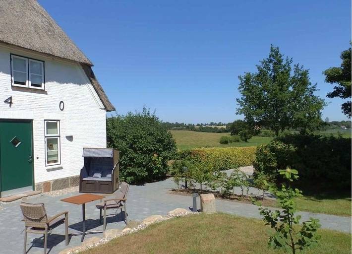 Ferienhaus für 6 Personen, mit Sauna und Terrasse sowie Garten und Ausblick in Angeln Halbinsel