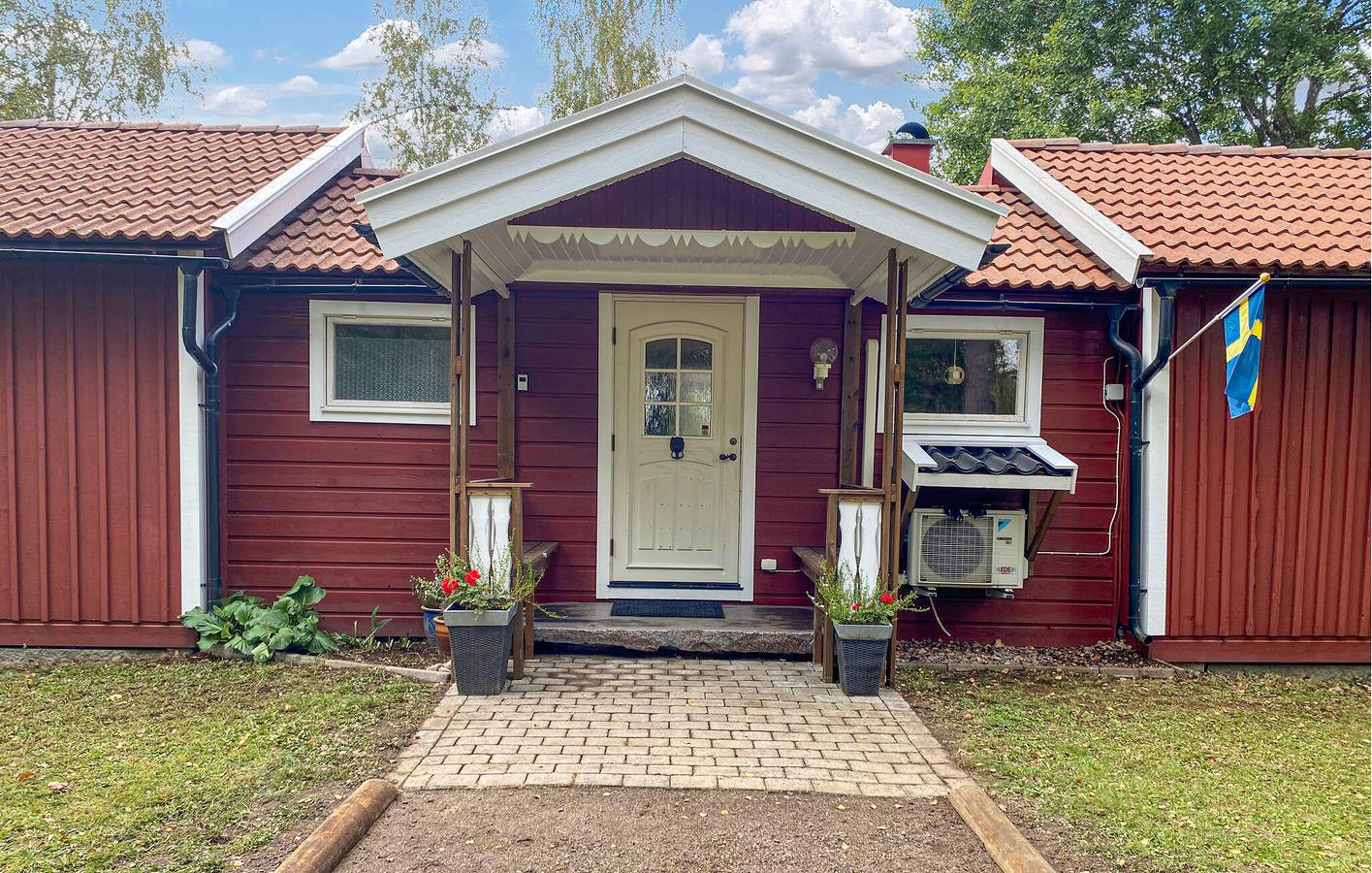 Ferienhaus für 8 Personen mit Garten in Emmaboda und Umgebung