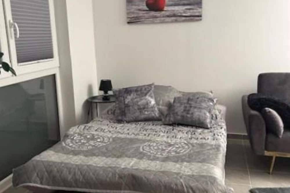 Ganze Wohnung, Ruhig Wohnen im Kleinen Bungalow im Süden von Berlin in Teltow, Mittelmark