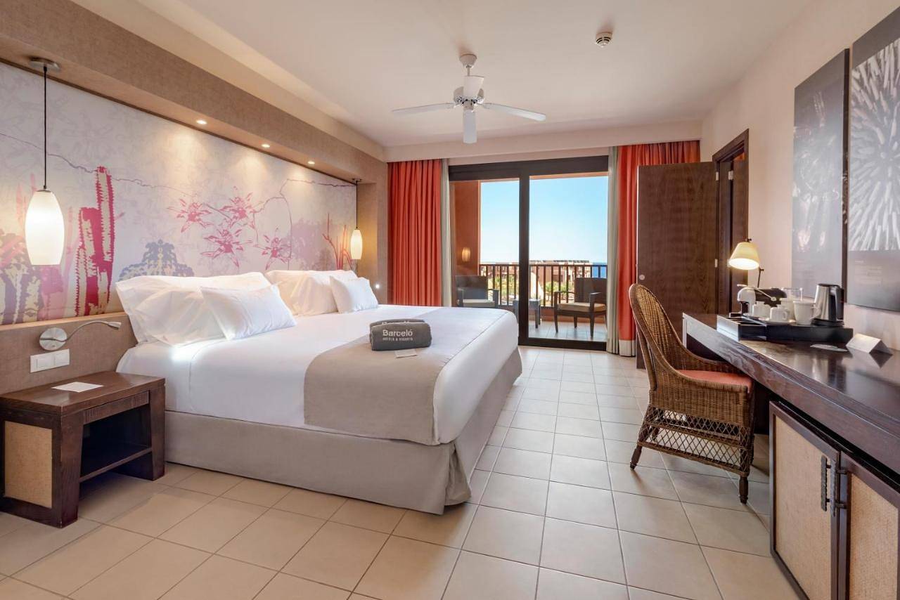 Hotel voor 2 personen met zwembad in Oasis del Sur, San Miguel de Abona