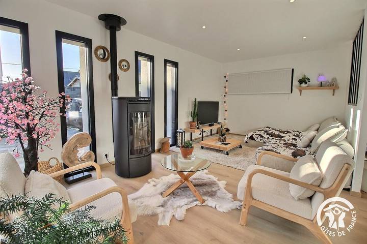 Gîte pour 4 personnes, avec terrasse et jardin ainsi que jacuzzi et sauna dans Beaussais-sur-Mer - 2